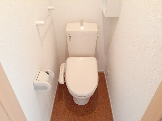 トイレ　ゆったりとした空間のトイレです