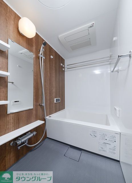 バス・シャワールーム　※写真は同タイプ住戸です。