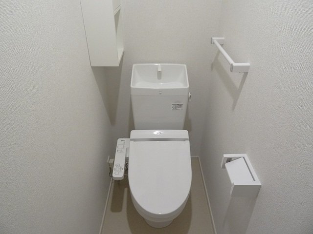 トイレ　シンプルで使いやすいトイレです