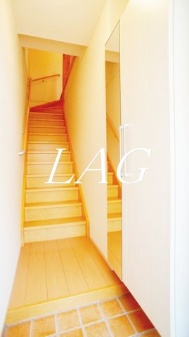 玄関　玄関です。