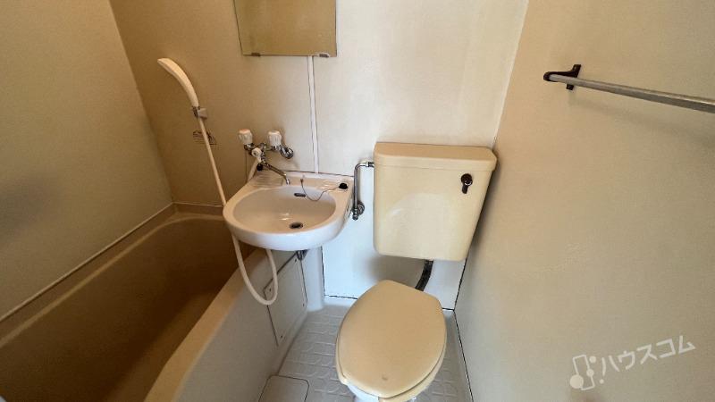 阪急宝塚線 庄内駅 徒歩7分 3階建 築40年のトイレ写真
