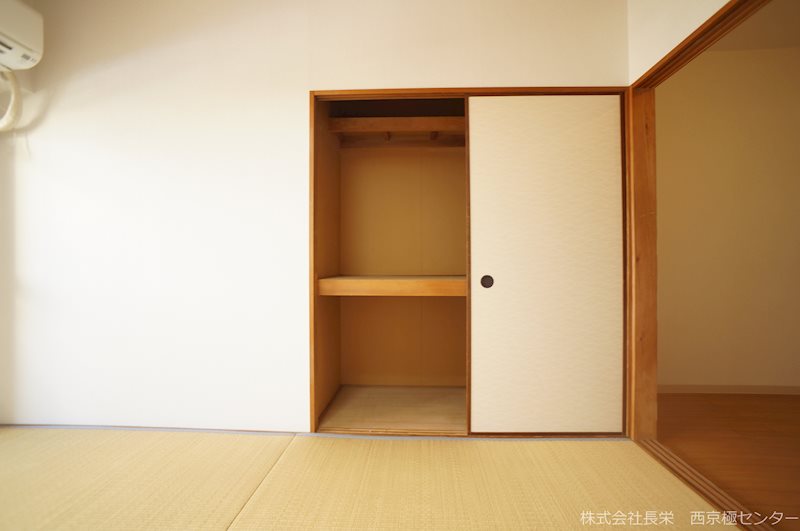 収納　※反転タイプの写真です★（実際のお部屋とは異なります）