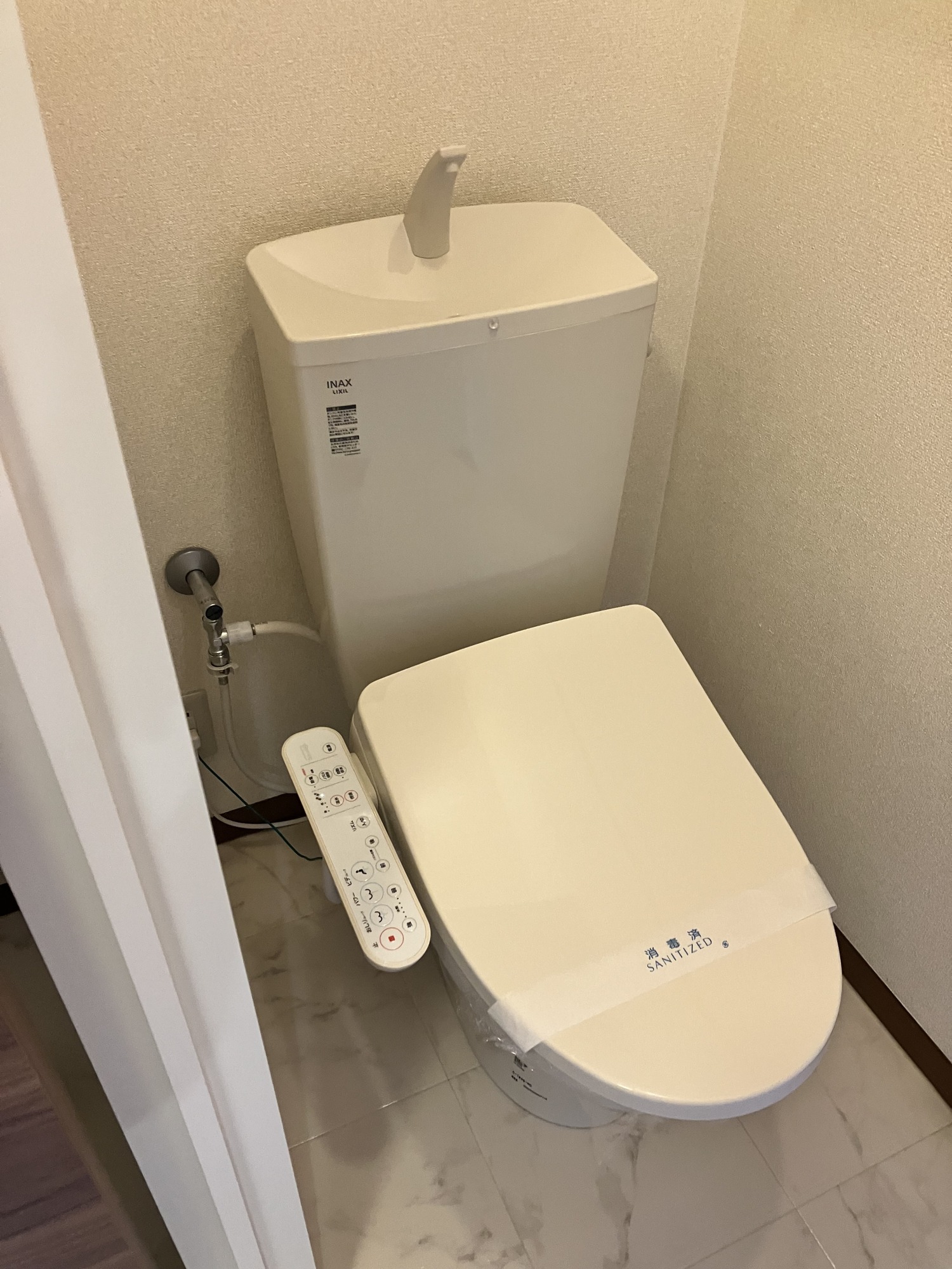 T.クレマチス.新保 C棟の玄関写真