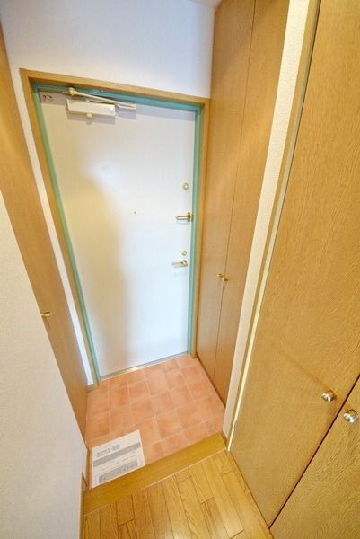 玄関　★スッキリとした玄関です★