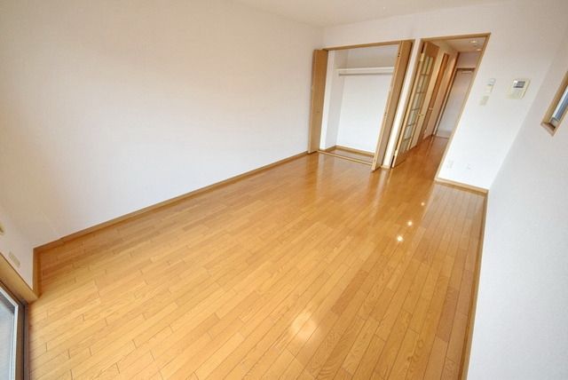 その他部屋・スペース　★広々とした居室です★
