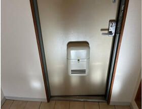 プレアール大垣本町の玄関写真