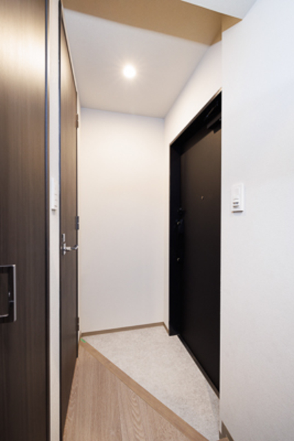 玄関　※写真は同タイプ住戸です。