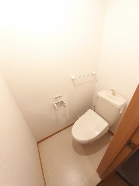エテルノ・ネイブルのトイレ写真