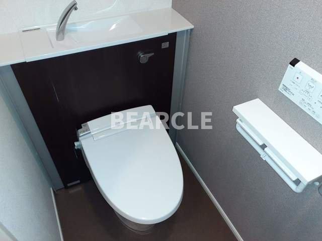 トイレ　ゆったりとした空間のトイレです