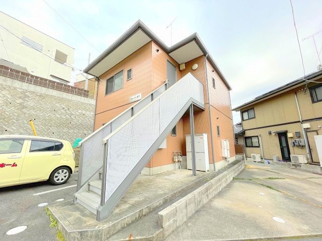コンビニ　ポプラ坂店（コンビニ）まで1135m