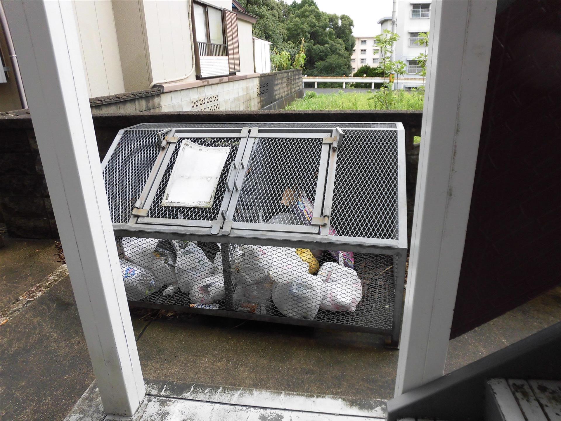 その他　敷地内にゴミステーションあり