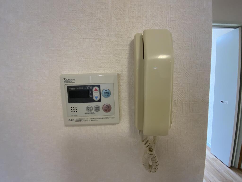 セキュリティ　モニター付きインターホンに交換予定です。