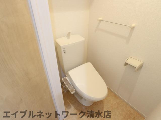 トイレ　シンプルで使いやすいトイレです