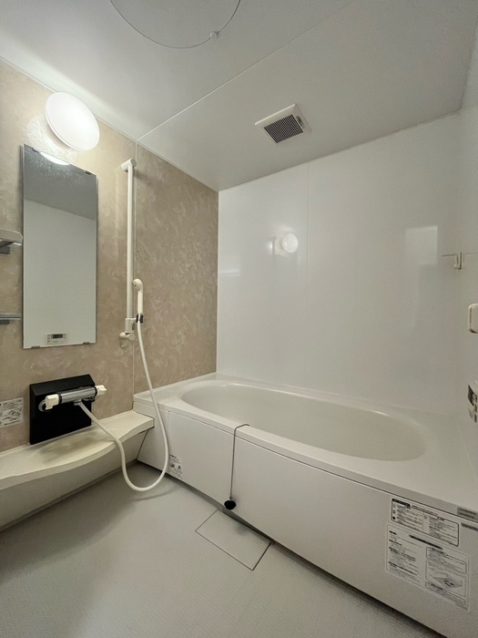 バス・シャワールーム　１坪風呂