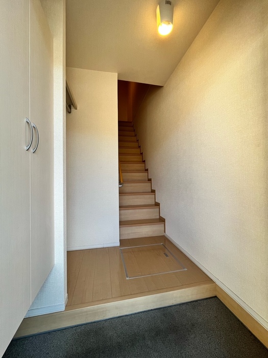 玄関　シューズボックス