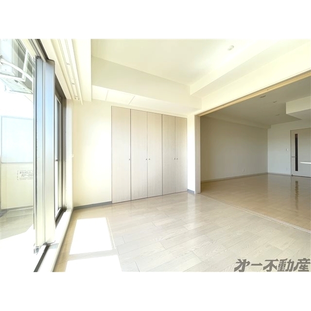 建物外観　洋室