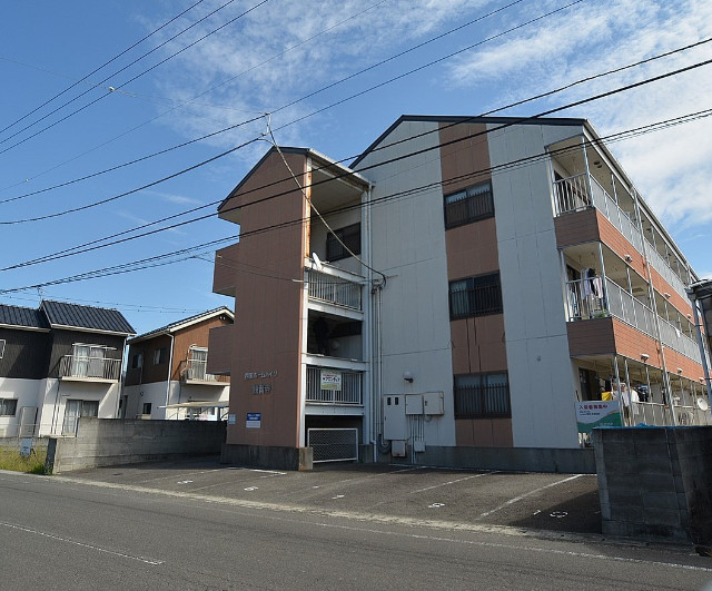 四国ホームハイツ観音寺の建物外観