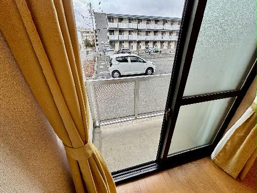 バルコニー　現状優先。現地と異なる可能性があります。