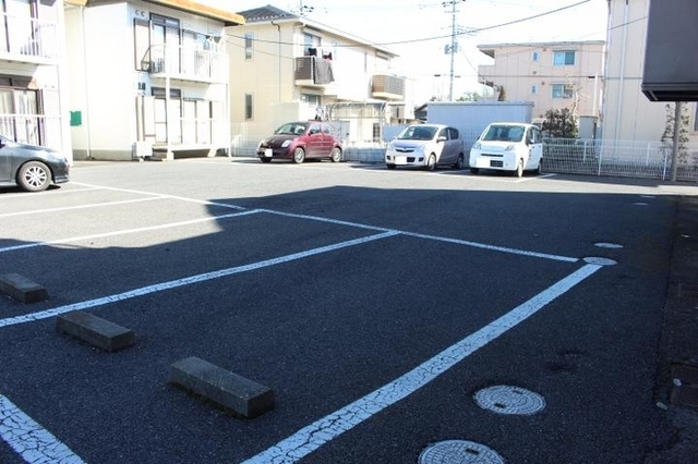 【コーポなみまつ　IIの駐車場】