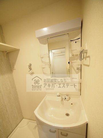洗面設備　同一仕様写真