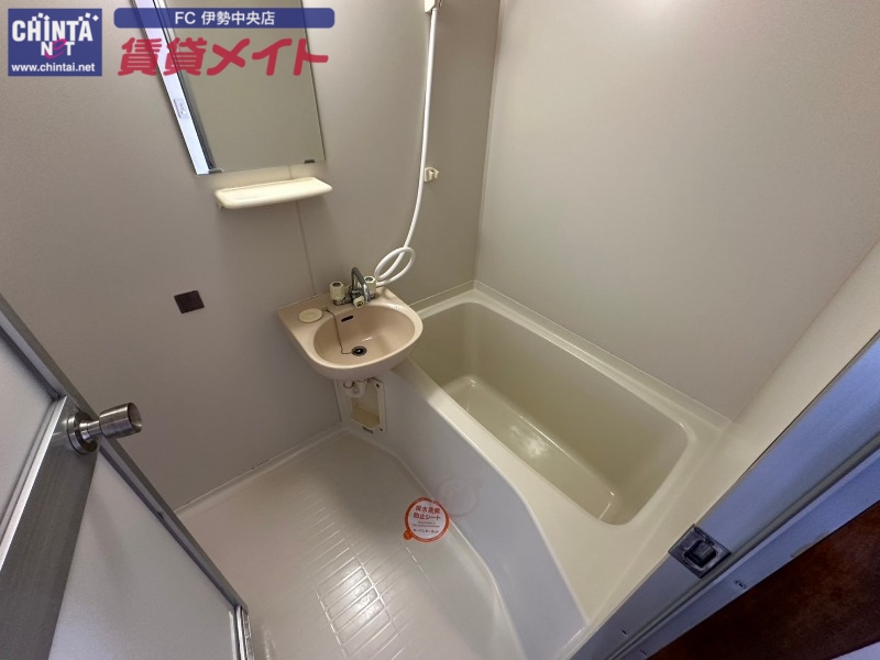 バス・シャワールーム　同物件別室写真