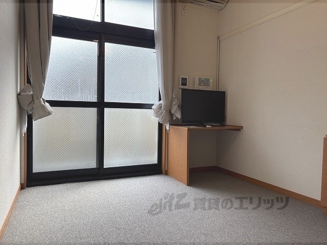 居室・リビング　洋室