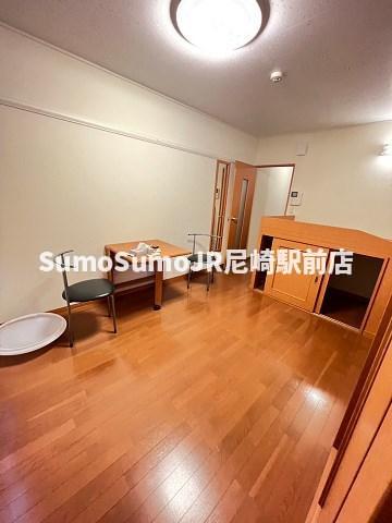 その他部屋・スペース　使い勝手のいい寝室です