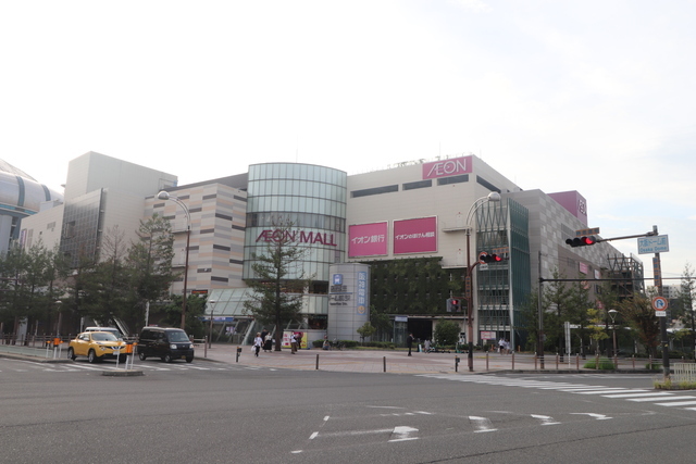 スーパー　成城石井　イオンモール大阪ドームシティ店（スーパー）まで1123m