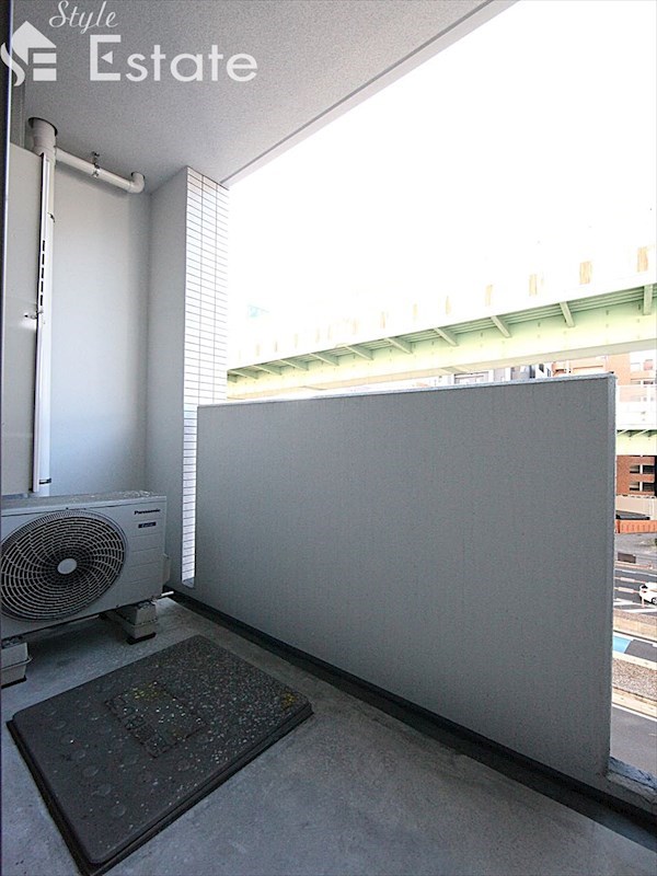 バルコニー　バルコニー