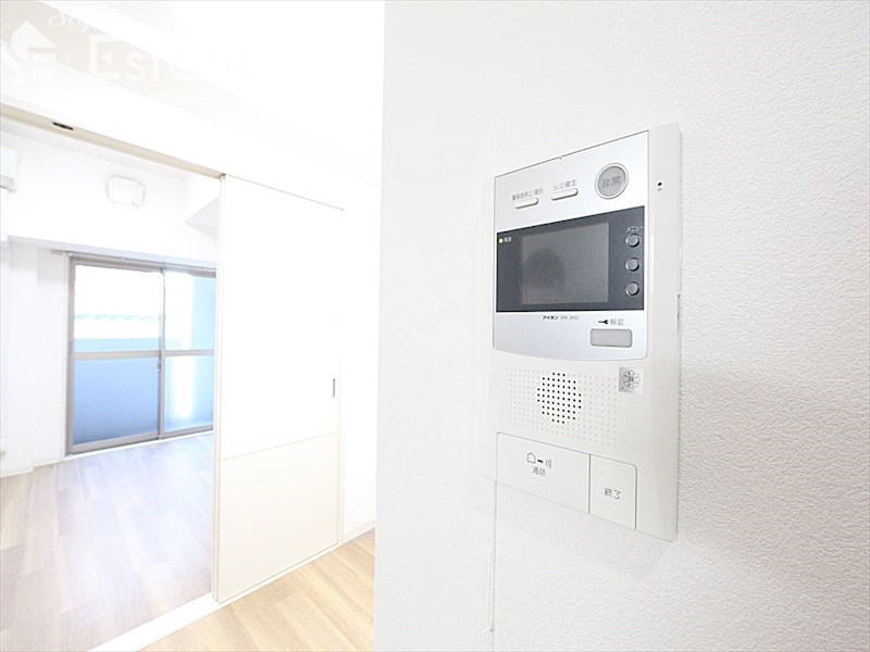 セキュリティ　モニター付きインターホン
