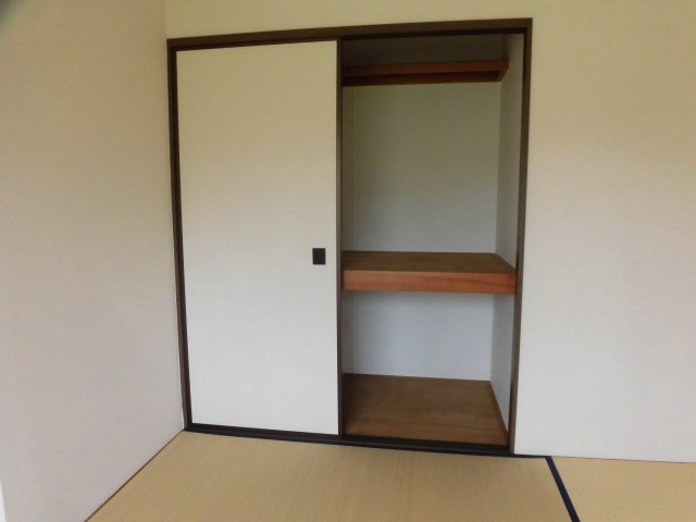 収納　同型タイプ