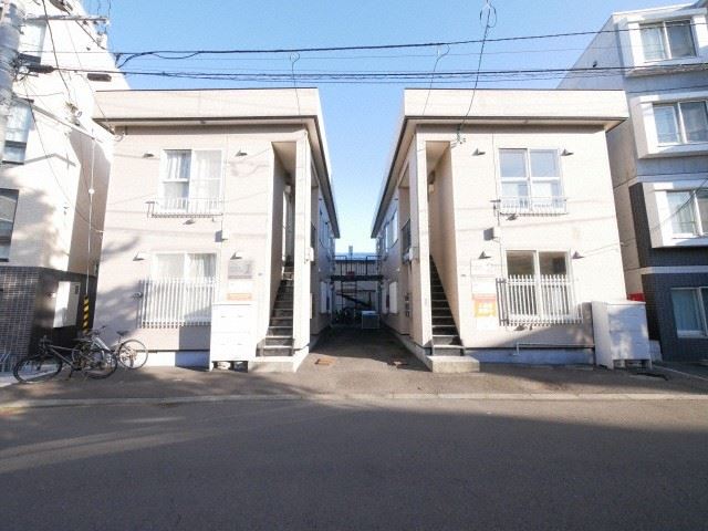エントランス　外観