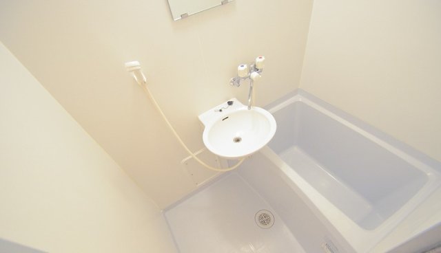 バス・シャワールーム　同物件別室です。