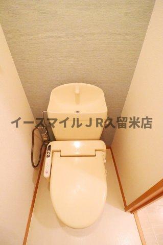 トイレ　トイレもきれいです
