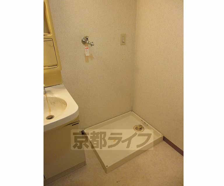 その他設備　室内に洗濯機置けます！