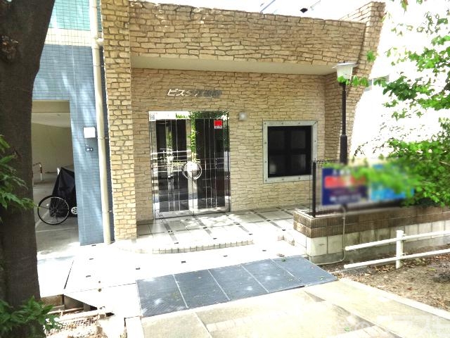 エントランス　エントランスはこちらです。