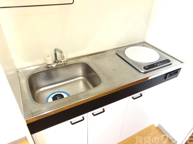 キッチン　自炊が一番の節約です。