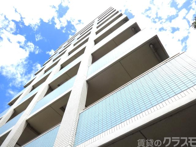 建物外観　人気の江坂エリアです◎