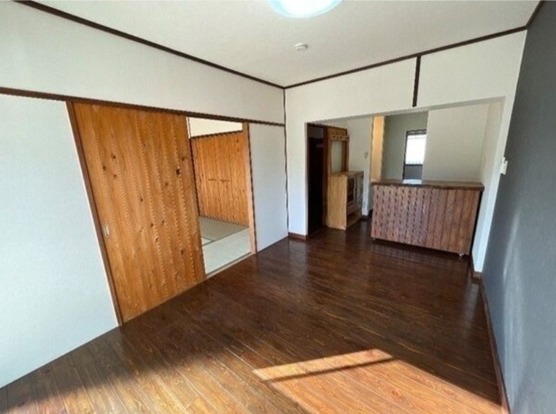 居室・リビング　図面と現状に相違がある場合には現状を優先