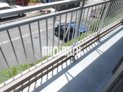 バルコニー　お洗濯物を干しましょう。