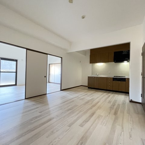 居室・リビング　同仕様タイプです