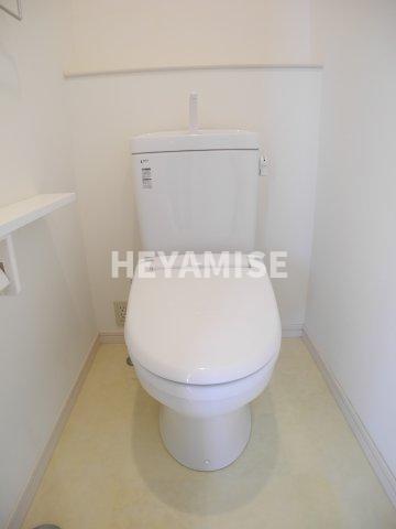 トイレ　※同間取りの別の階のお部屋の写真です※