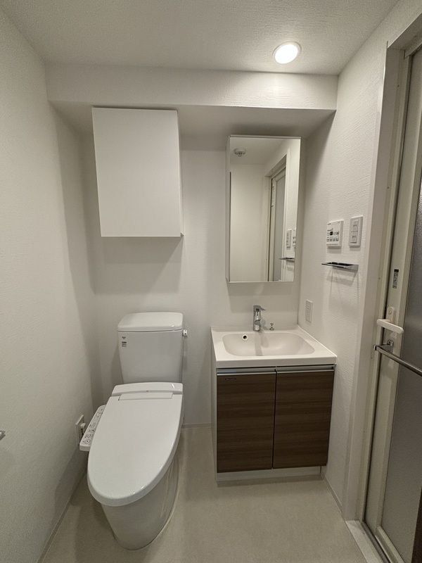 トイレ　※別部屋参考写真※