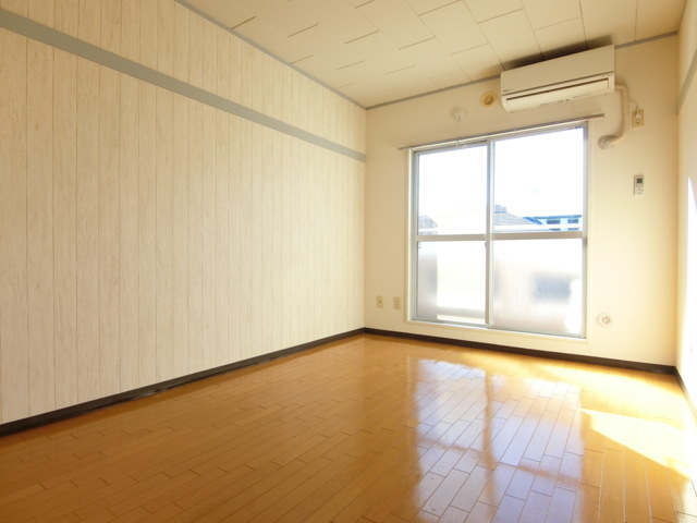 居室・リビング　3階のお部屋・日当たり良好です！