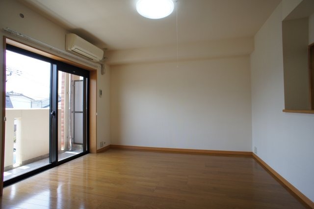 居室・リビング　リビング