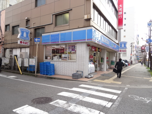 コンビニ　ローソン新潟明石通店（コンビニ）まで179m