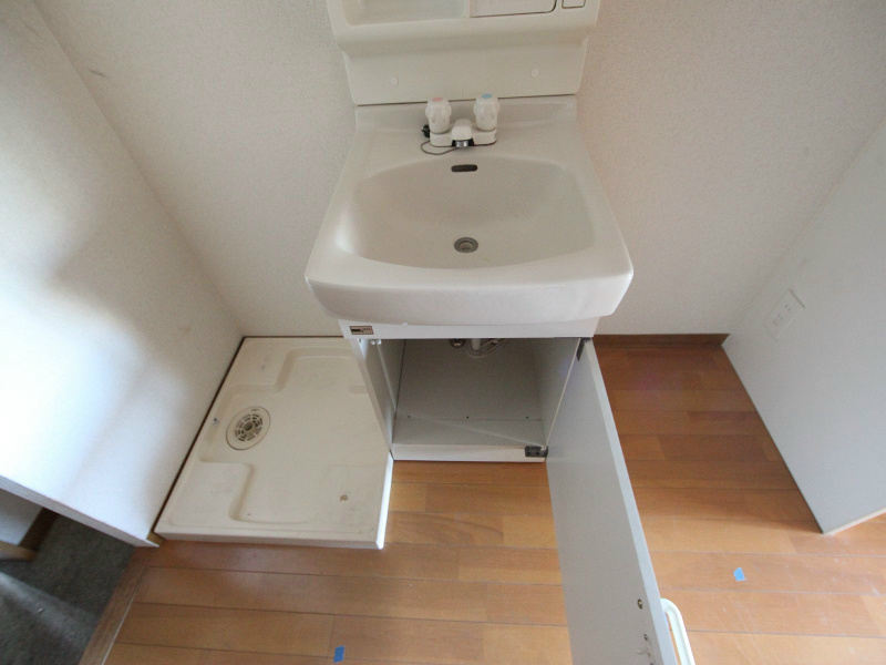 洗面設備　独立洗面台　室内洗濯機置き場