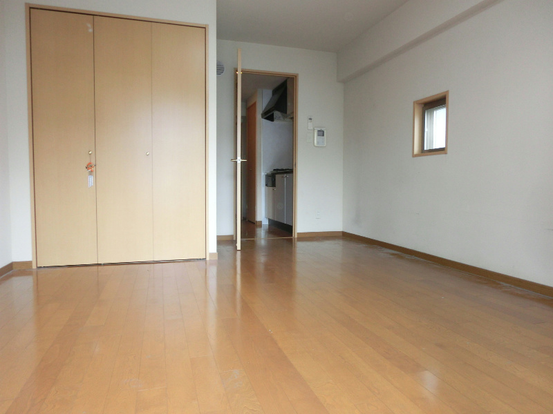 居室・リビング　※同物件別号室