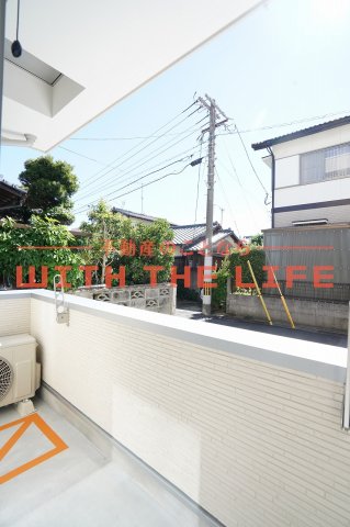 バルコニー　落ち着いた時間を過ごせるバルコニーです