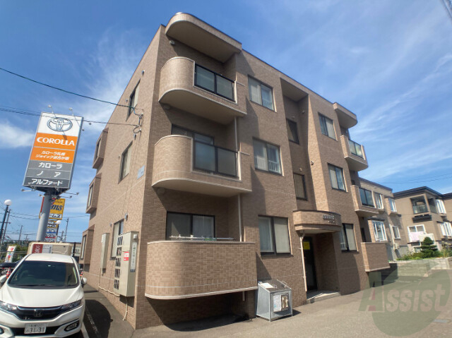 建物外観　札幌市東区北四十八条東「アヴェニール」